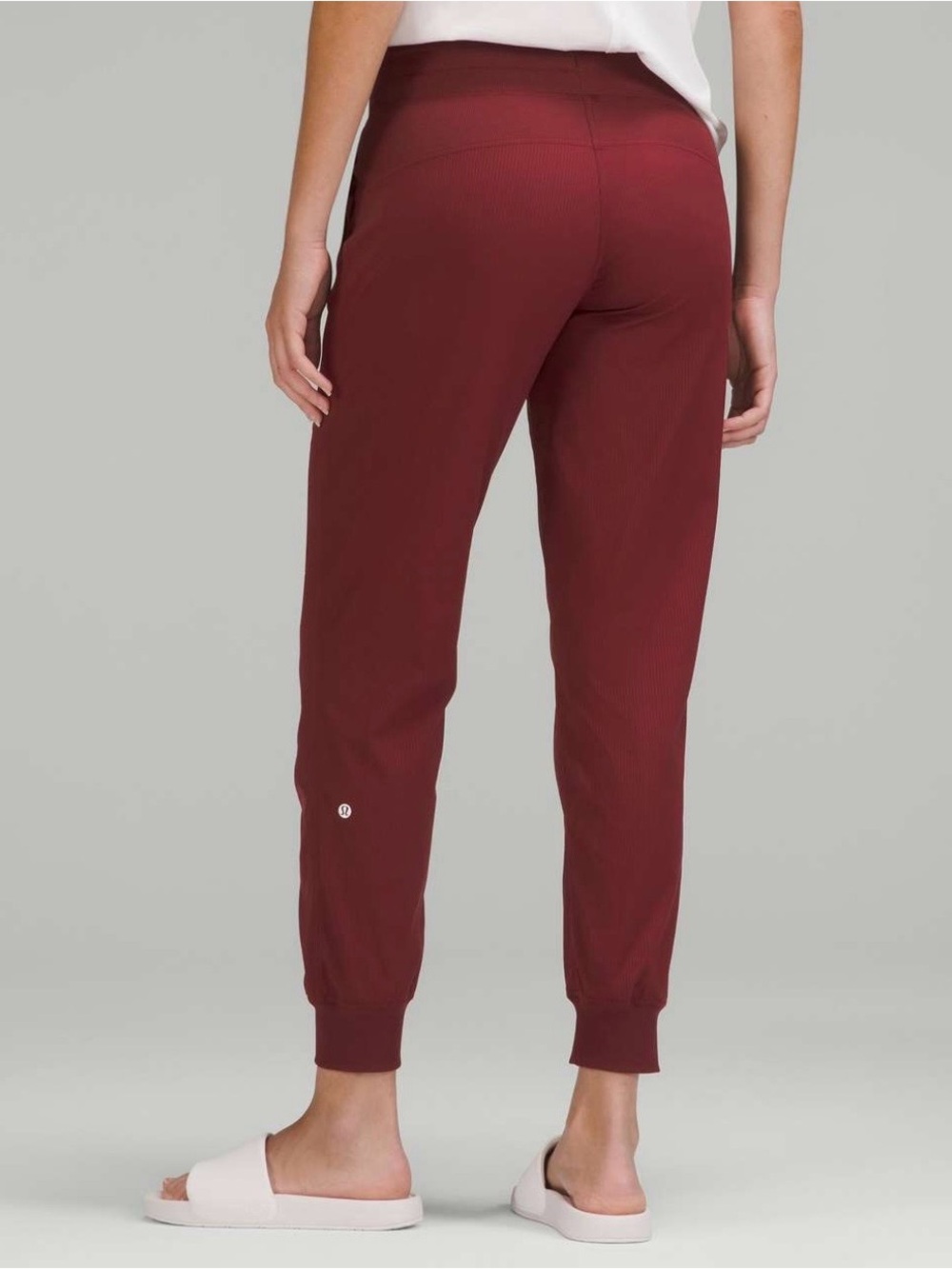 Lululemon Dance Studio Mid-Rise Jogger Red Merlot Pants Lightweight Swift Fabric - Picture 2 of 8